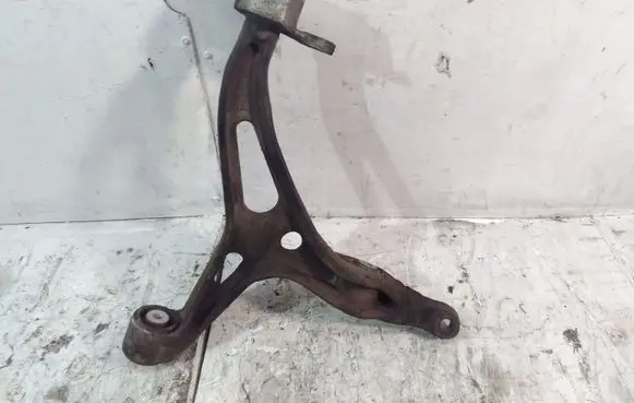 Mercedes-Benz ML W164 Front lower control arm/wishbone 000060366106
