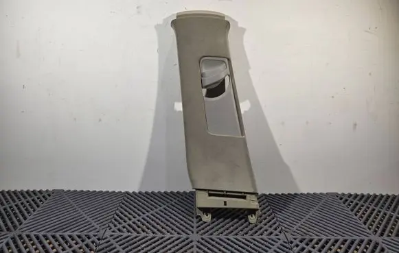 Lexus RX 330 - 350 - 400H (B) pillar trim (top) 6242048050 FT20T50