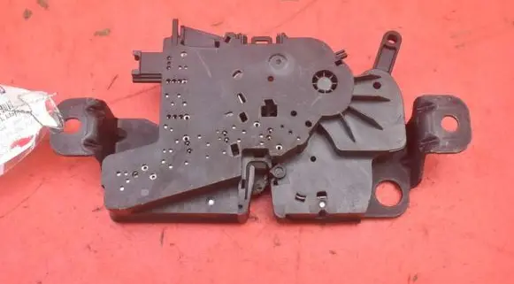 BMW M4 F82 F83 Tailgate/trunk/boot lock/catch/latch 7383283