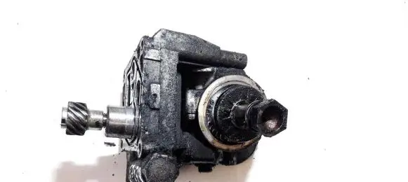 Ford Mondeo MK II Oil pump 