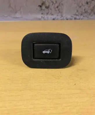 Volkswagen New Beetle Tailgate opening switch 505110