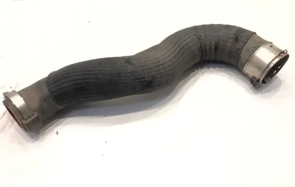 Peugeot 3008 II Air intake hose/pipe 9820115580