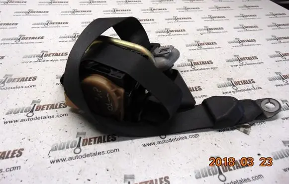 Toyota Avensis T220 Front seatbelt TKAB2EF590P