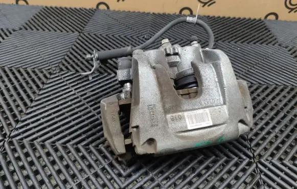 Ford Edge II Front brake caliper F2GC2B302AA
