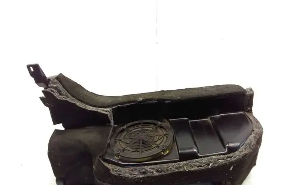 Audi A6 S6 C5 4B Subwoofer speaker