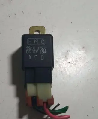 Hyundai Terracan Other relay 9523037500 DC12V25A