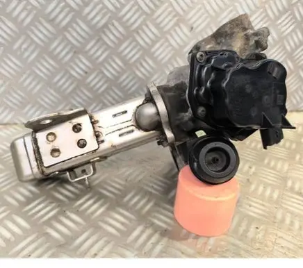 Ford Mondeo MK IV EGR valve 30725855 19230101 V29012928