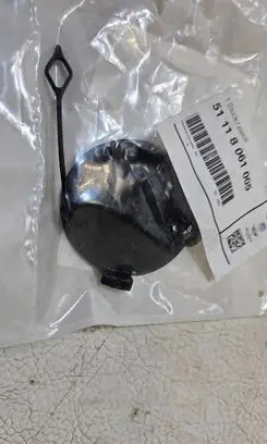 BMW 4 F32 F33 Front tow hook cap/cover 8061005