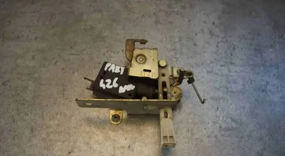 Peugeot Partner Sliding door lock 