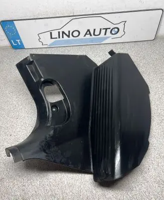 Foot area side trim