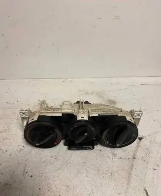Seat Leon (1M) Climate control unit 1M0820045A 901511050000 13381999