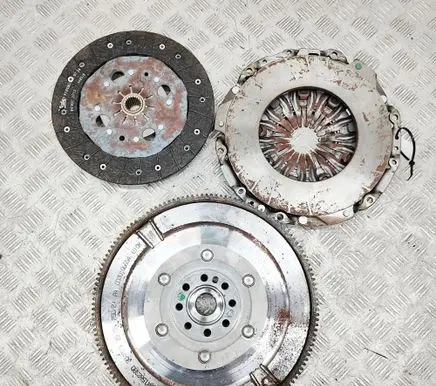 Opel Vivaro Clutch set kit 9845670680 9841562380