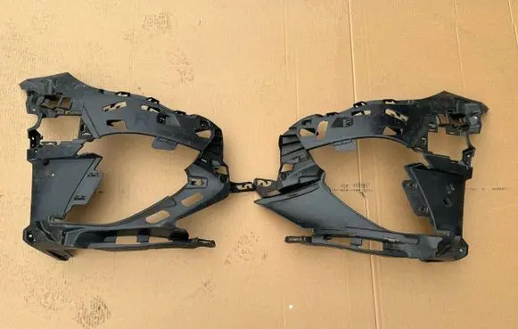 Mercedes-Benz E W214 Front bodywork piece A2148856002 A2148855902