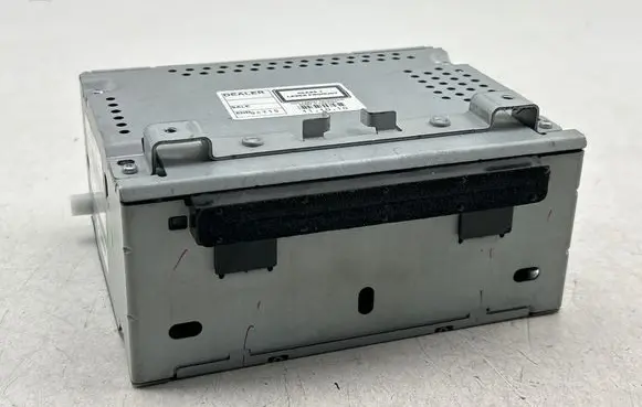 Ford C-MAX II Radio/CD/DVD/GPS head unit 10R035513 Z006207 AM5T18C815BF