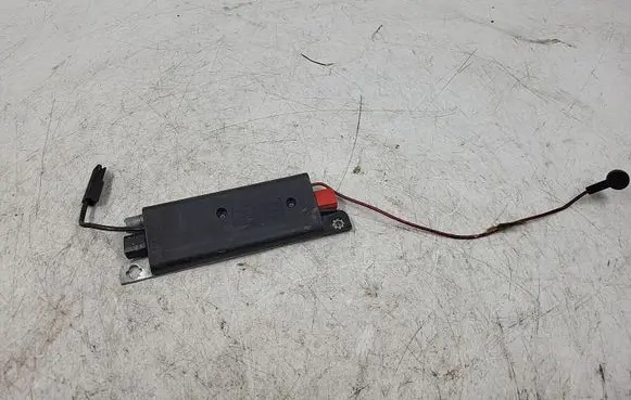 Audi A4 S4 B5 8D Antenna control unit 8D5035225