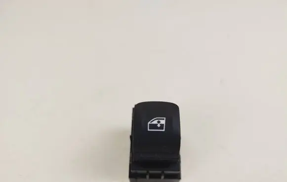 BMW 5 G30 G31 Electric window control switch 9327031 L1AA01756 061017