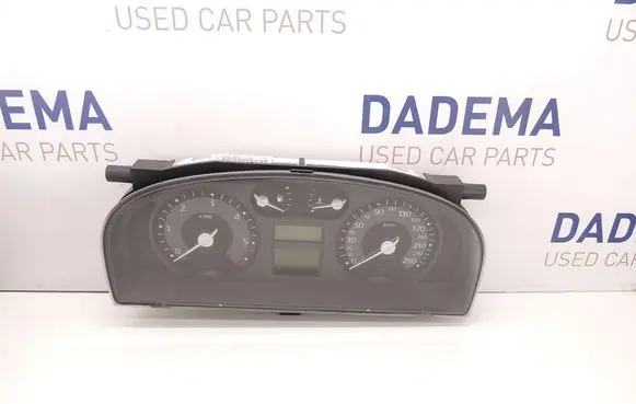Renault Laguna II Speedometer (instrument cluster) 8200291330 D151