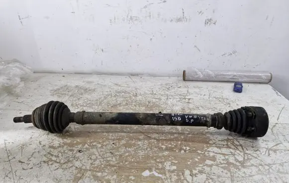 Volkswagen New Beetle Front driveshaft