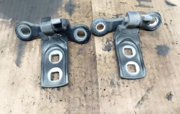 Opel Vectra C Front door hinge set 