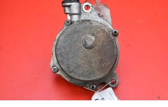 BMW X3 E83 Vacuum pump