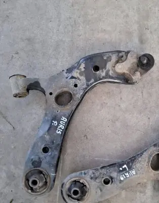 Toyota Auris E180 Front control arm 