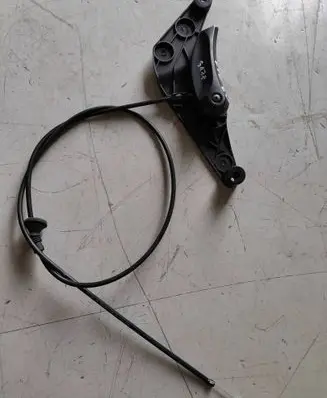 BMW 5 F10 F11 Engine bonnet (hood) release handle 