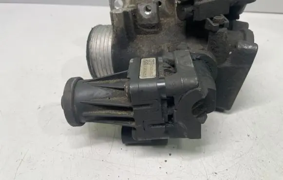 Volvo XC60 EGR valve 50276422 127911137412