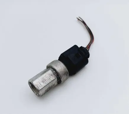 Seat Ibiza III (6L) Air conditioning (A/C) pressure sensor 