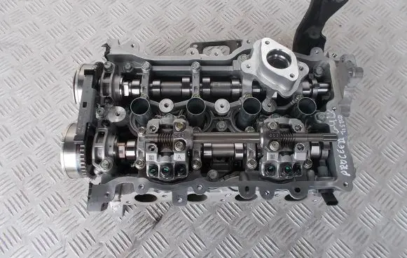 KIA Pro Cee'd III Engine head 2211108200