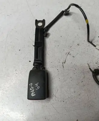 Toyota Aygo AB10 Front seatbelt buckle faw5f849