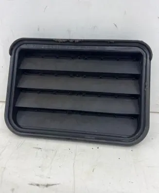 Mercedes-Benz GL X164 Quarter panel pressure vent A1648300042