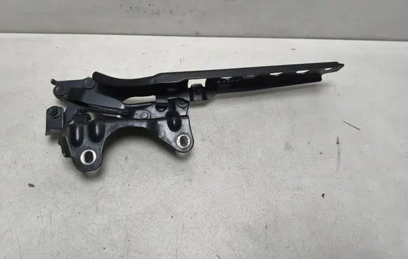 Porsche Macan (95B) Engine bonnet/hood hinges 95B823301