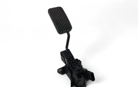 Honda CR-V Accelerator throttle pedal bracket 2700000390