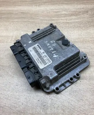 Renault Megane II Engine control unit/module ECU 8200310863 8200349846