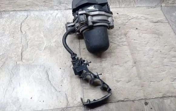 Porsche Cayenne (9PA) Secondary air pump 7L5959253B
