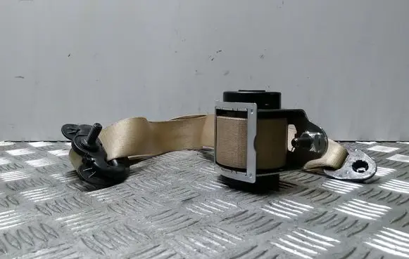 BMW 5 E60 E61 Front seatbelt 601629600D