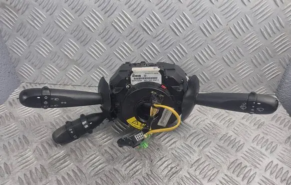 Alfa Romeo GT Multifunctional control switch/knob 01560405760 47143