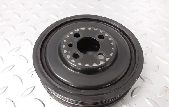 Skoda Octavia Mk3 (5E) Crankshaft pulley 03G105243