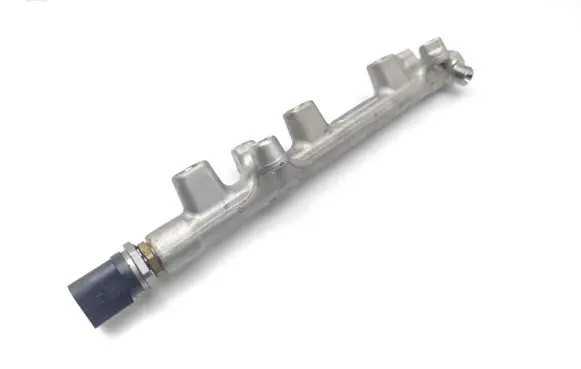 Skoda Kamiq Fuel main line pipe 05C133320A 05E906054A