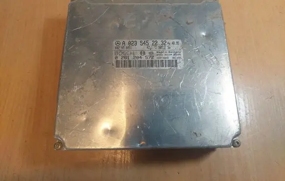 Mercedes-Benz SLK R170 Engine control unit/module ECU 0261204572 A0235452232 26RT4846