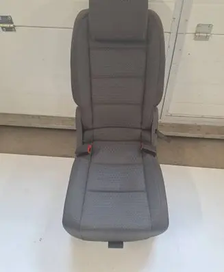 Volkswagen Touran I Rear seat 1T0883064B 821435374