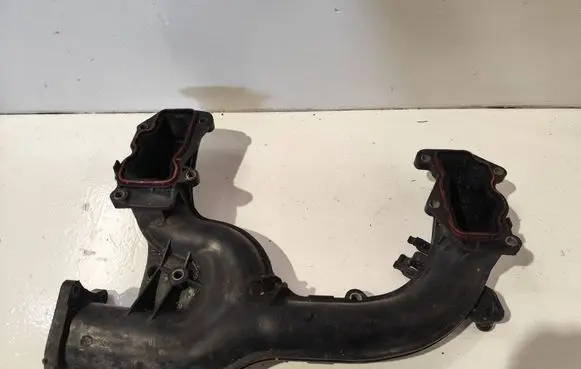 Audi A4 S4 B7 8E 8H Intake manifold 059145762B