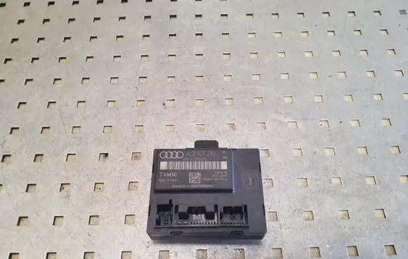 Audi Q7 4L Door control unit/module 4L0907290 4L0910290