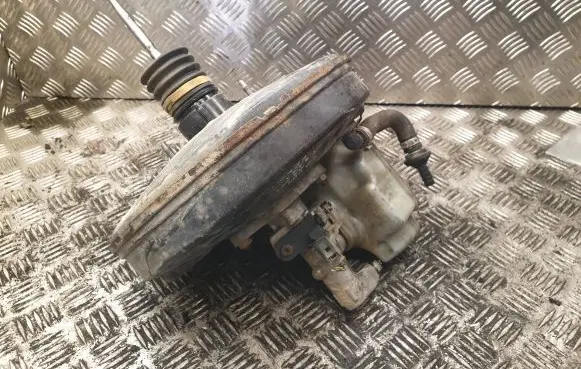 Volkswagen Caddy Brake booster 1T1614105S 03787436014