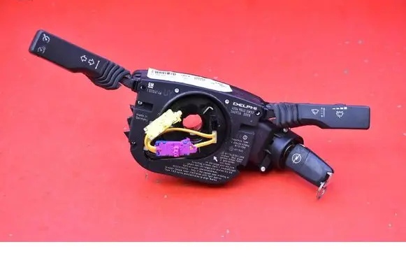 Opel Vectra C Other switches/knobs/shifts 13204146