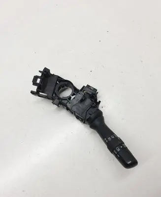 Toyota Auris 150 Indicator stalk 183832