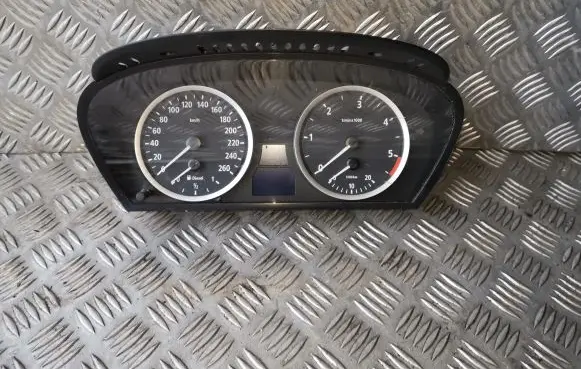 BMW 5 E60 E61 Speedometer (instrument cluster) 62116983153 6983153