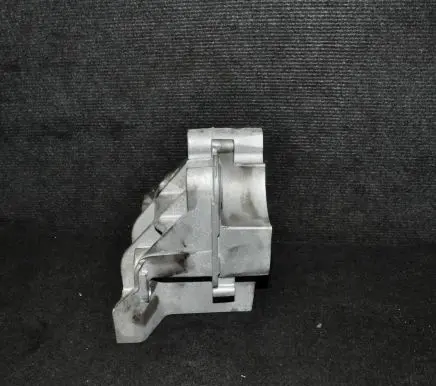 Land Rover Range Rover Evoque L538 Engine mounting bracket 9682877580