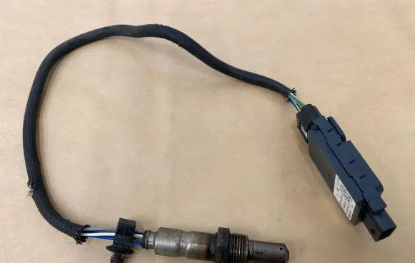 Land Rover Evoque I Lambda probe sensor GH225J299AB GH225J299