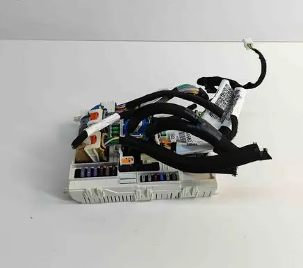 Peugeot 3008 III Central body control module 9859844380